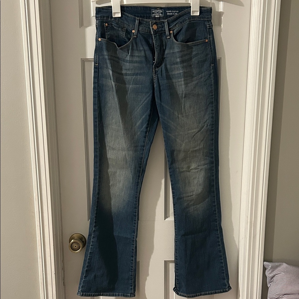 Signature by Levi Strauss Women's Indigo Boot Cut Jeans